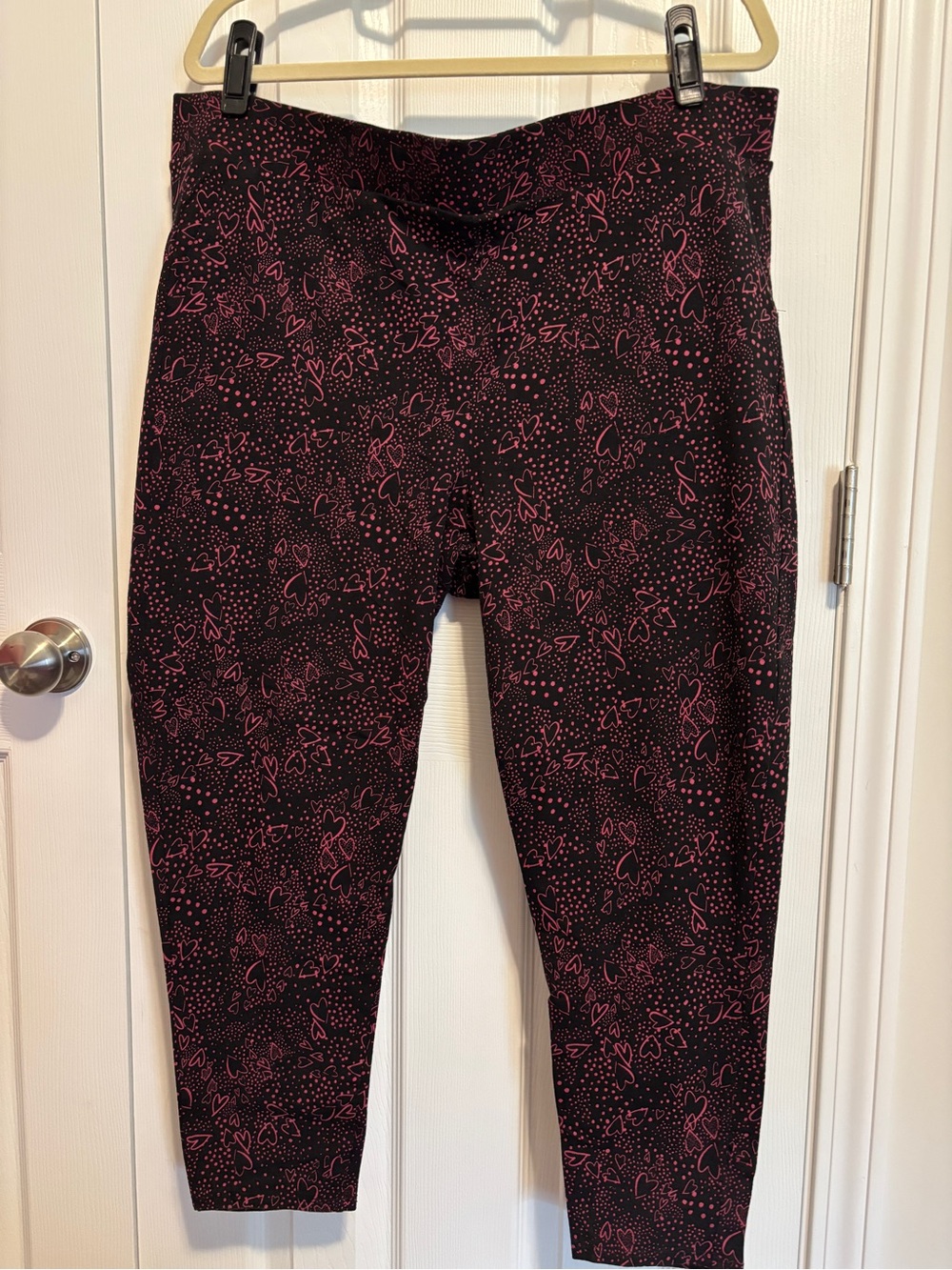 torrid Black Leggings with Pink Heart Print